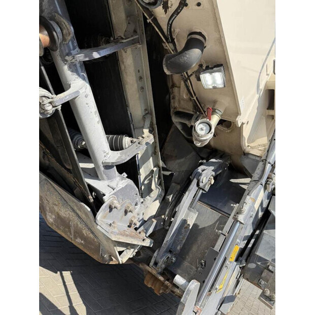 2019 فيرتجين W 207 Fi-42170655