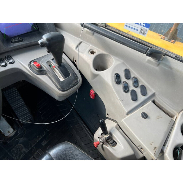 2012 Komatsu HM400-3-42172707