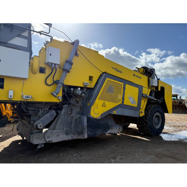 2002 Wirtgen WR2500SK-42174474