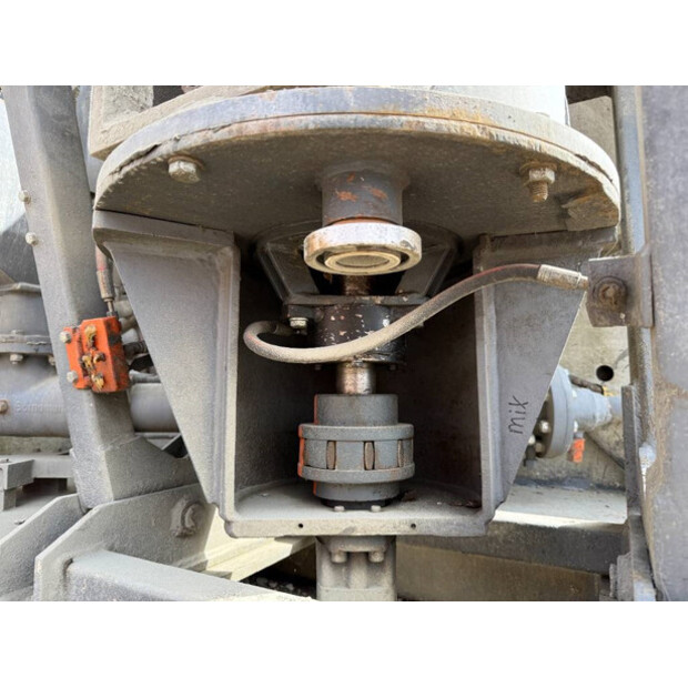 2000 Wirtgen WM400-42174519