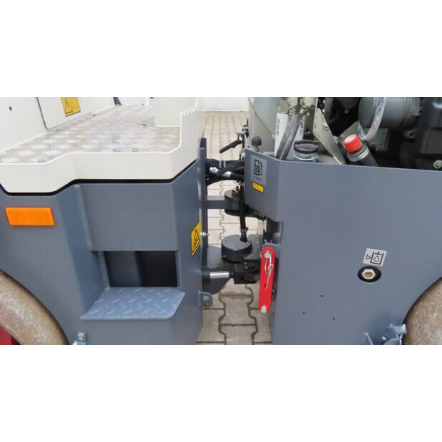 2021 DYNAPAC CC1200 VI-42174557