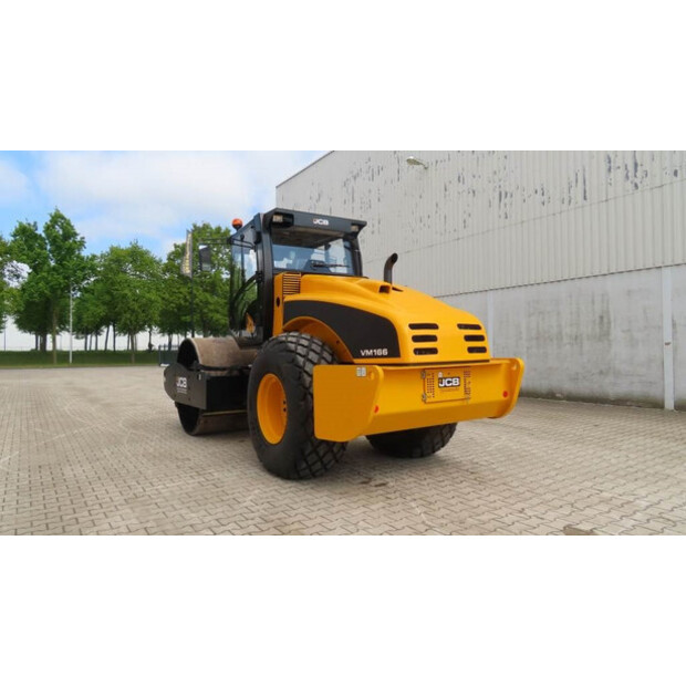2024 JCB VM166D-42175611