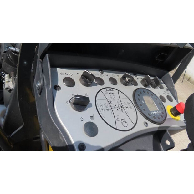 2025 BOMAG BW80 AD-5-42175823