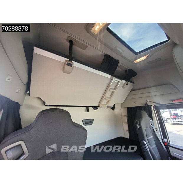 2025 Iveco S-Way 580-42176551