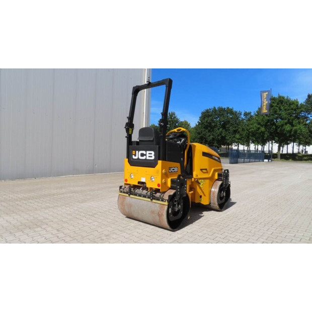 2023 JCB CT260-120-42176825