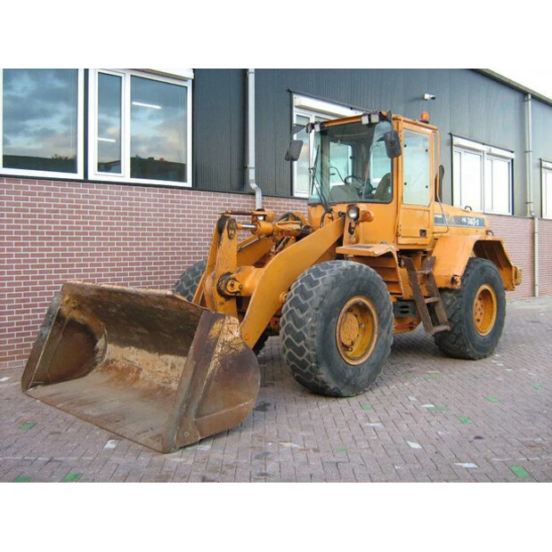 2000 هيونداي HL740-3-42177288