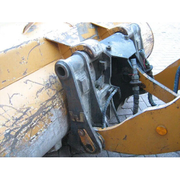 2000 هيونداي HL740-3-42177295