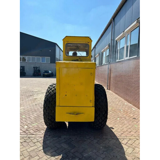 1982 بوماج BW170D-42177465