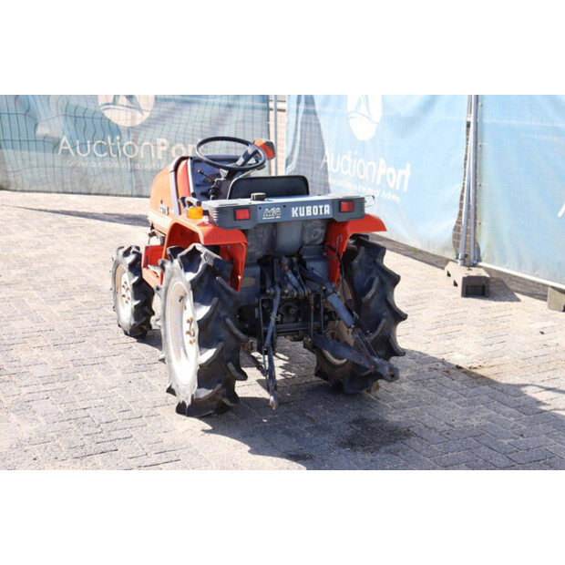 KUBOTA ASTE A-15-42177768