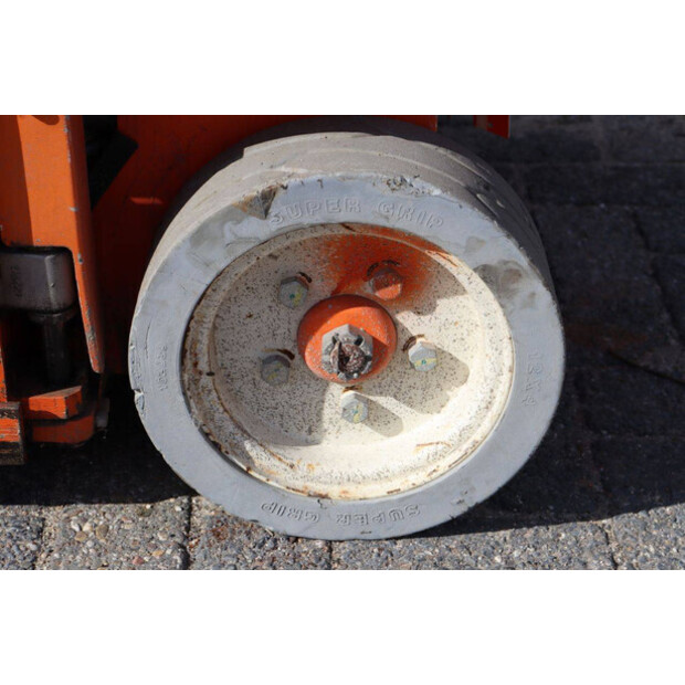 2014 SkyJack SJIII-3219-42177808