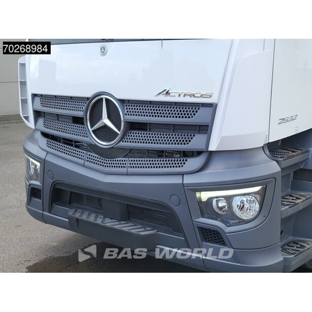 2023 Mercedes-Benz Actros 2532-42178355