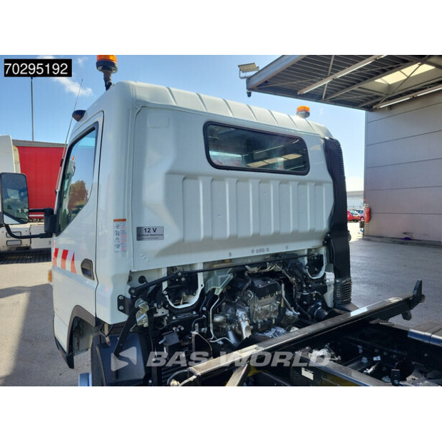 2021 MITSUBISHI CANTER 7C15-42178546