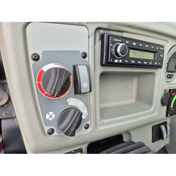 2023 كرامر KT276-42182659