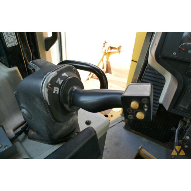 2010 Caterpillar D6T LGP-42193152