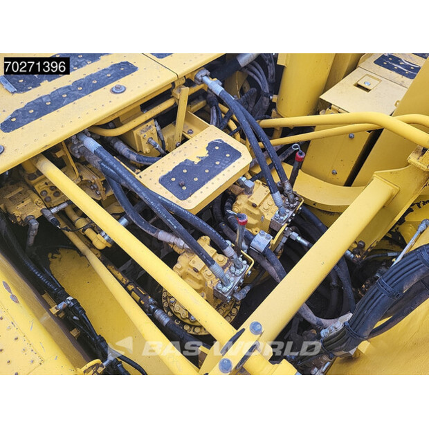 2018 كوماتسو PC700 LC -11-42193732