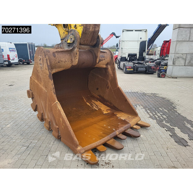 2018 كوماتسو PC700 LC -11-42193734