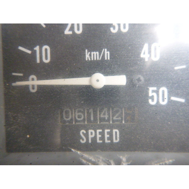 1990 TCM FHD105Z-42194903