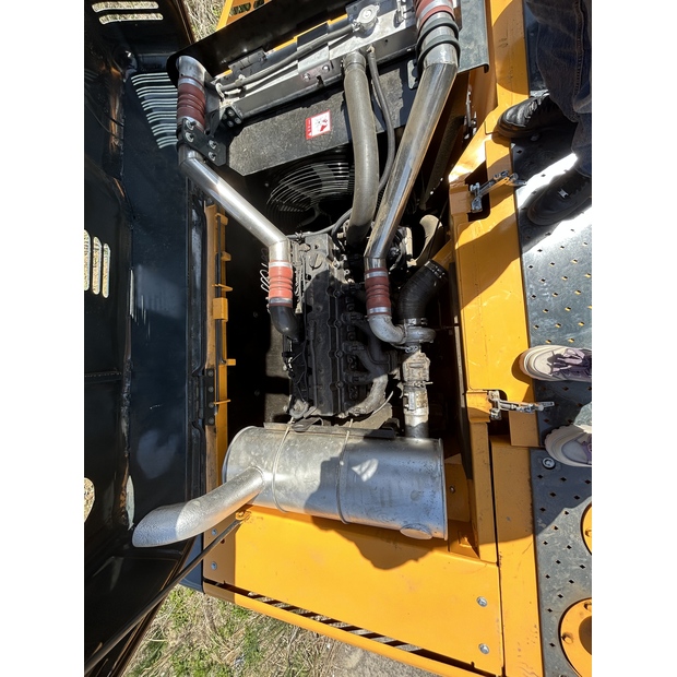 2024 Hyundai 305LC-9T-42194959