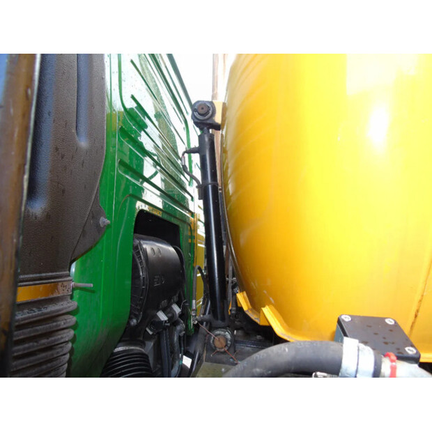 2011 Volvo FMX 420-42195710