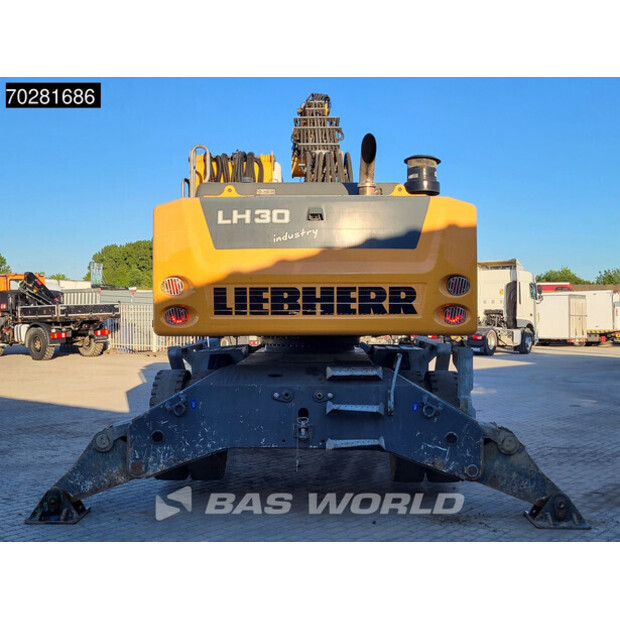 2018 ليبهير LH30M-42196575