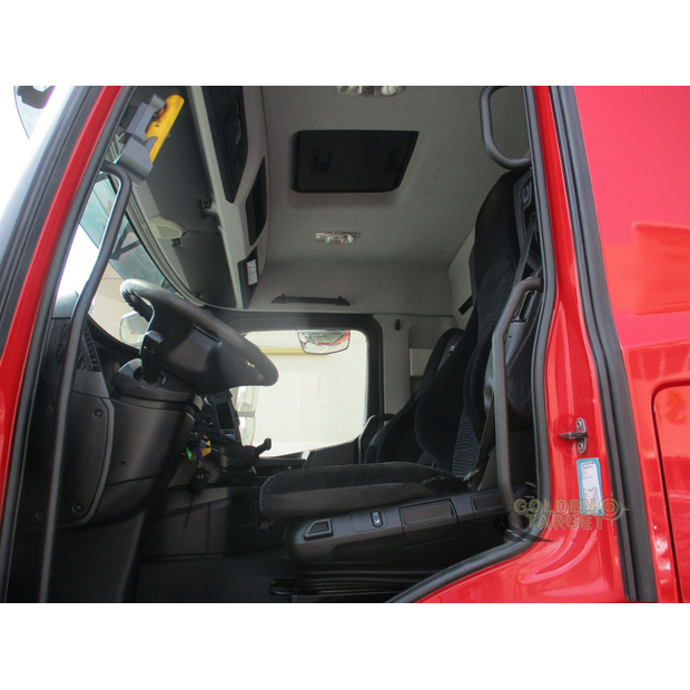 2015 Mercedes-Benz 1832-42197428
