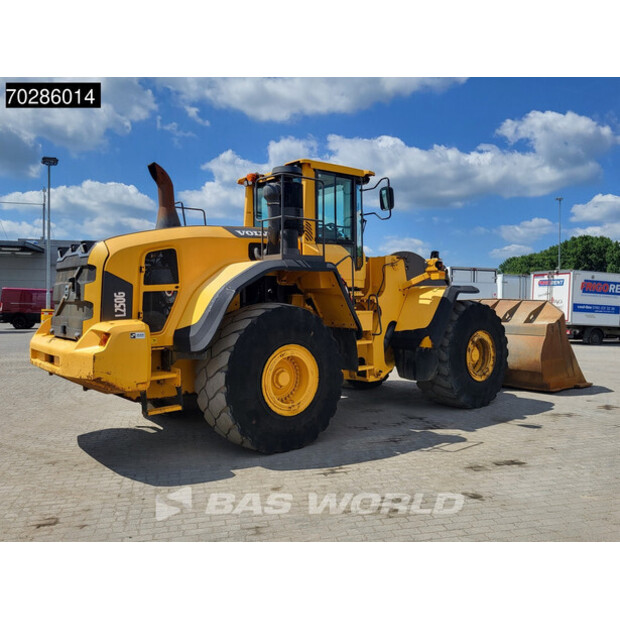 2013 فولفو L250G-42197700