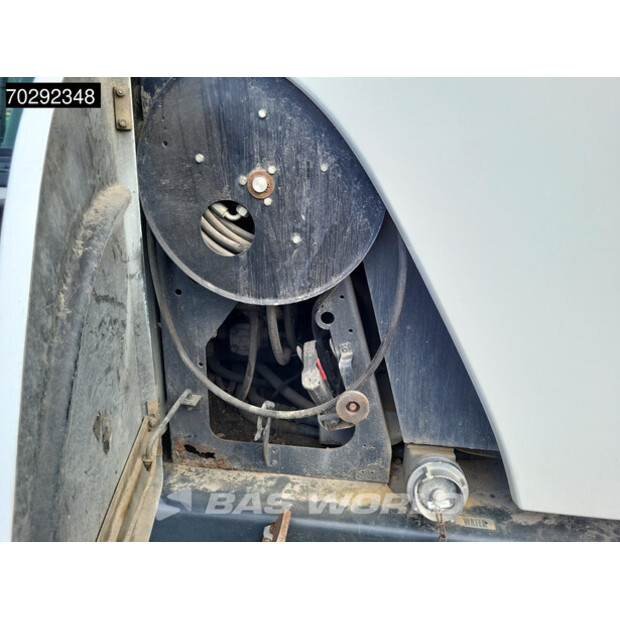 2000 Johnston 142A 101T-42198679