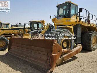 صورة ل جرارات 2016 Komatsu WD600-6R