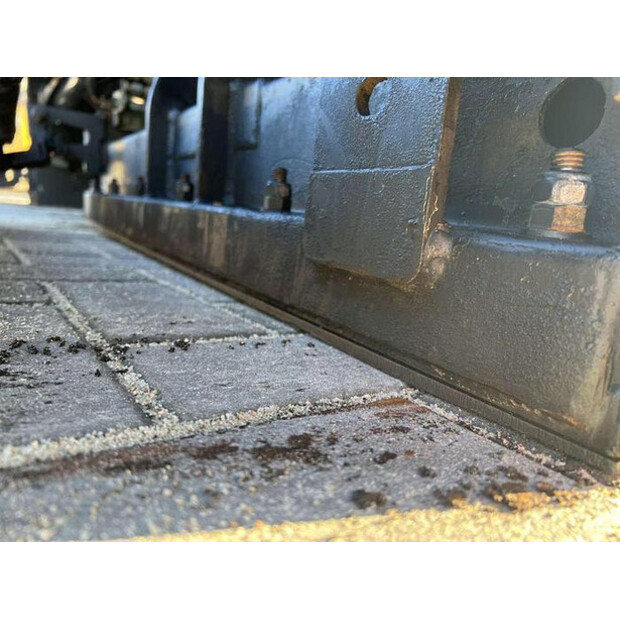 2011 Caterpillar AP655D-42199554