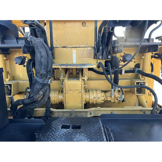 2011 Caterpillar AP655D-42199578