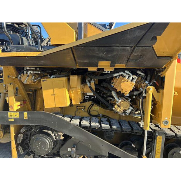 2011 Caterpillar AP655D-42199590