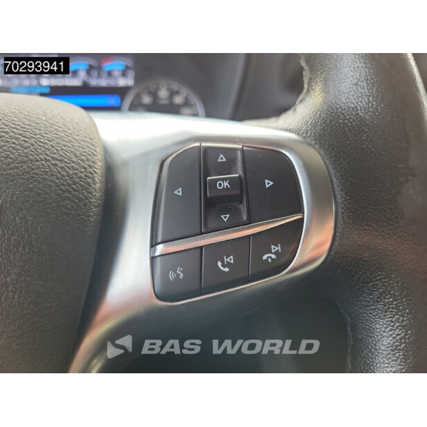 2022 Ford F-Max 500-42200178