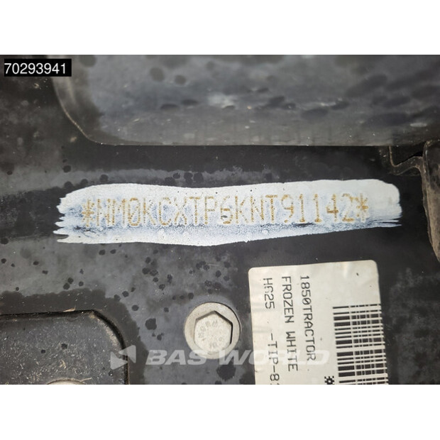 2022 Ford F-Max 500-42200183