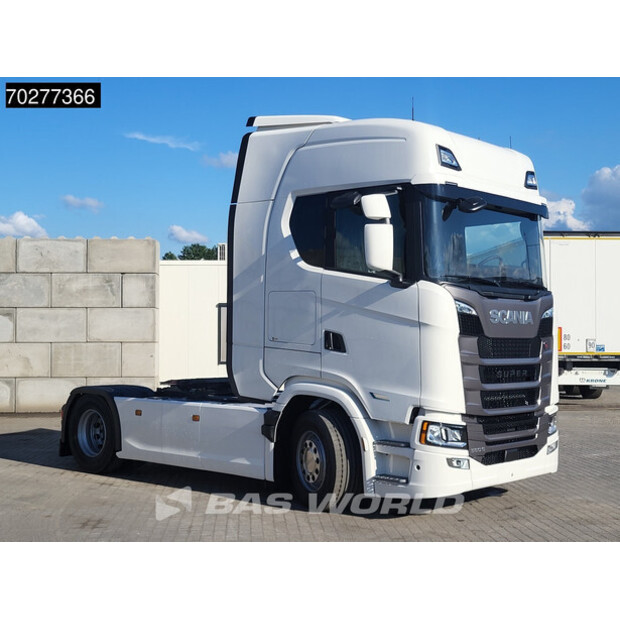 2025 Scania S560-42200223