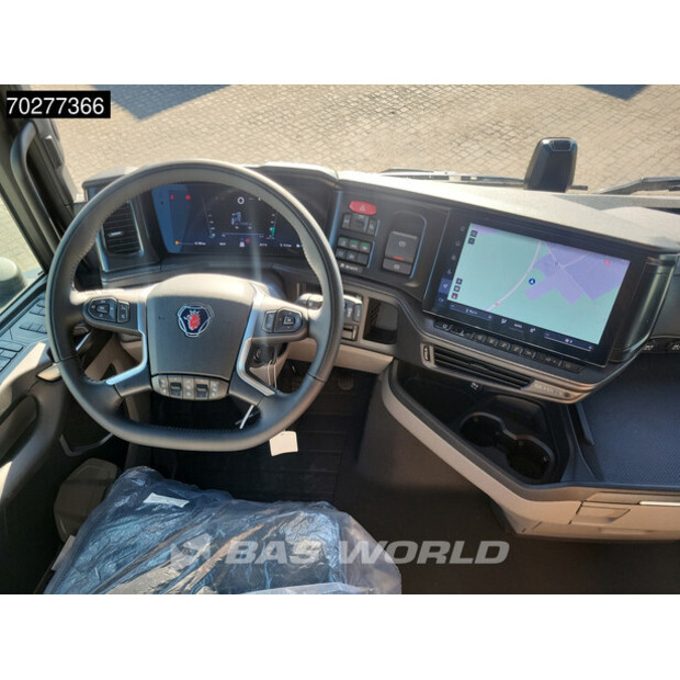 2025 Scania S560-42200240