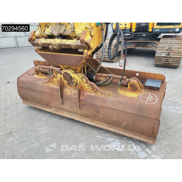 2012 Hyundai R250 NLC-9-42200473