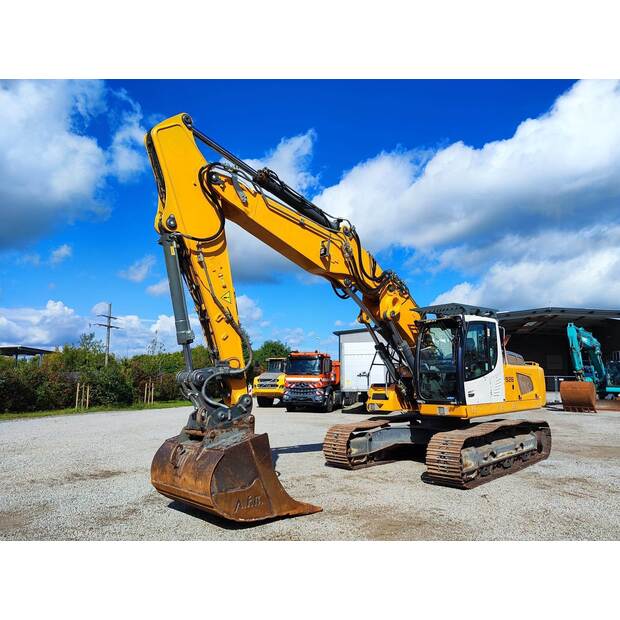 2018 Liebherr R926 LC-42208583