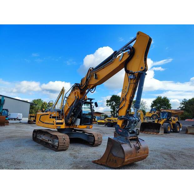 2018 Liebherr R926 LC-42208585
