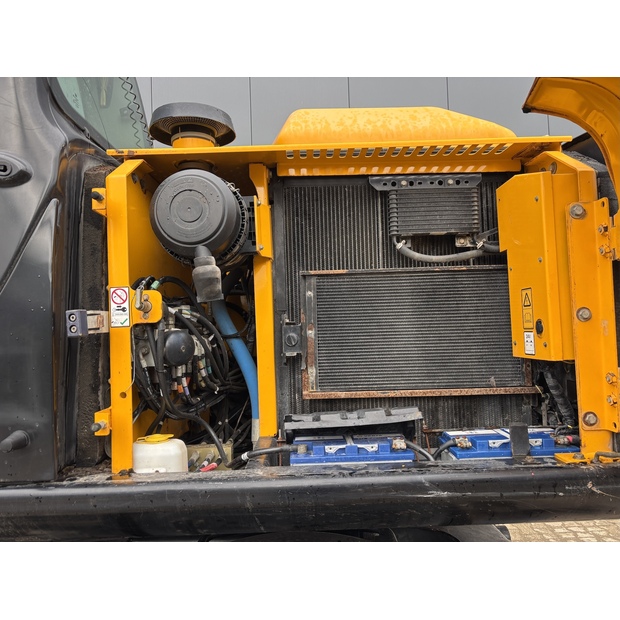 2018 JCB JS160W-42209070