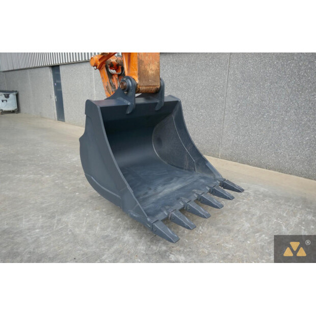 2019 Hitachi ZX300LC-6-42214699