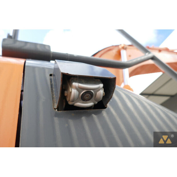 2019 Hitachi ZX300LC-6-42214757