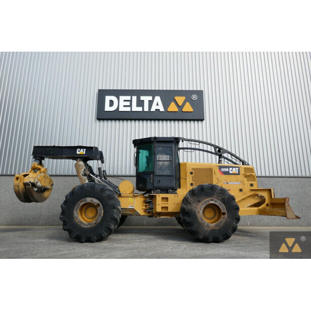 2018 Caterpillar 525D-42214837