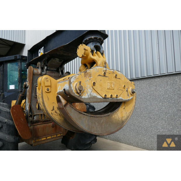 2018 Caterpillar 525D-42214845