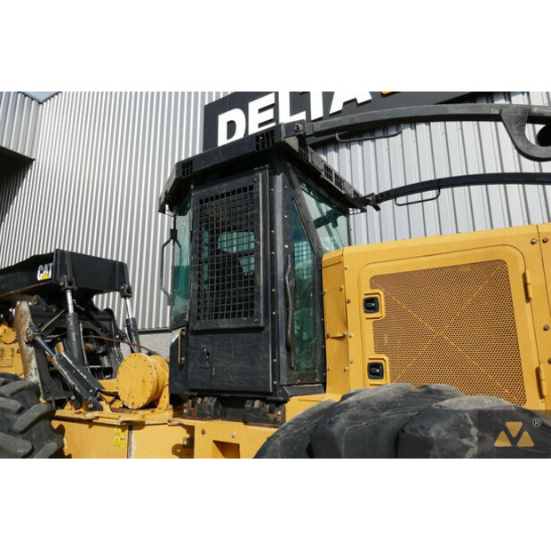 2018 Caterpillar 525D-42214857
