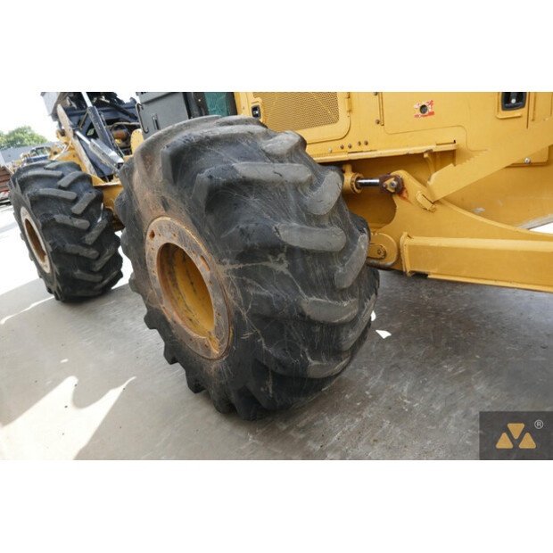 2018 Caterpillar 525D-42214874