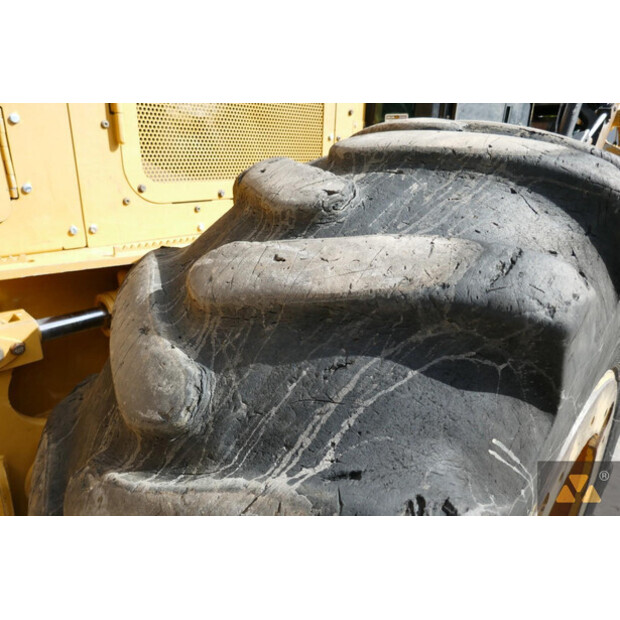 2018 Caterpillar 525D-42214876