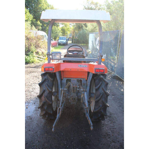 كوبوتا GT-3-42215736