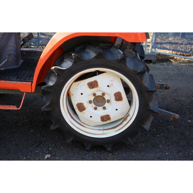 كوبوتا GT-3-42215746