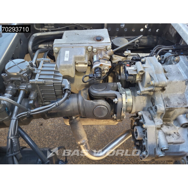 2023 Mercedes-Benz Actros 1848-42216467