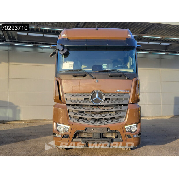 2023 Mercedes-Benz Actros 1848-42216472